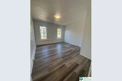 517 Elliger, Allentown City, PA 18102 - Photo 5