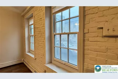 104 S Chestnut Street, Bath, PA 18014 - Photo 5