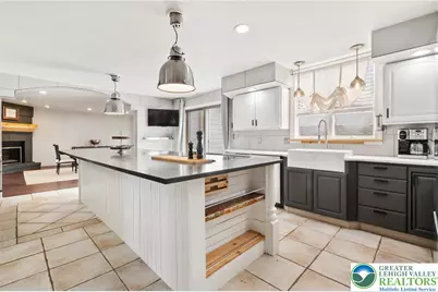 2230 Greenwood Road, Salisbury Township, PA 18103 - Photo 7