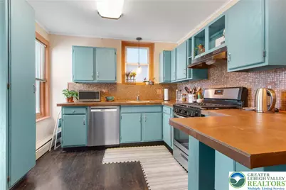 707 Fiot Avenue, Bethlehem, PA 18015 - Photo 5