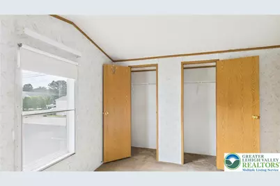 5475 Hamilton Boulevard #7, Lower Macungie Township, PA 18106 - Photo 13