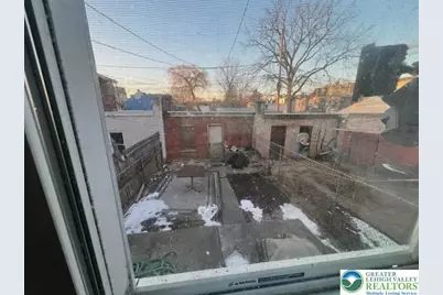 815 W Chew Street, Allentown, PA 18102 - Photo 9
