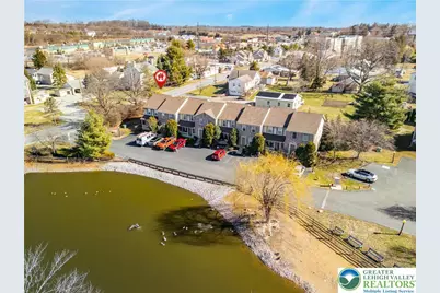 579 Ponds Edge Lane, Upper Macungie Township, PA 18104 - Photo 7