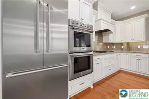 1970 Carriage Knoll Dr, Bethlehem City, PA 18015 - Photo 11