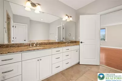 1970 Carriage Knoll Drive, Bethlehem City, PA 18015 - Photo 27