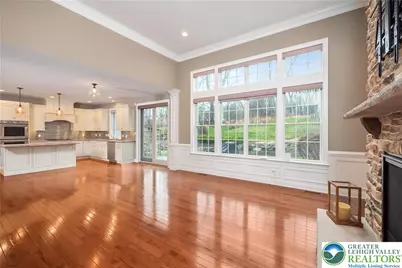 1970 Carriage Knoll Drive, Bethlehem City, PA 18015 - Photo 17