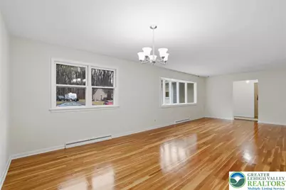 3225 Harmor Lane, Hanover Twp, PA 18017 - Photo 9