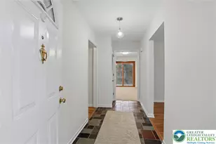 3225 Harmor Ln, Hanover Twp, PA 18017 - Photo 5