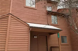 510 Wales Ct, Bushkill, PA 18324 - Photo 1