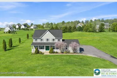 104 Corine Way, Ross Twp, PA 18353 - Photo 3