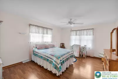 466 E Chestnut Street, Nazareth, PA 18064 - Photo 19