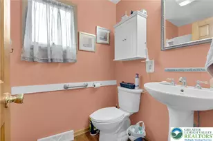 466 E Chestnut St, Nazareth Boro, PA 18064 - Photo 21