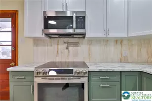 336 E Market St, Bethlehem City, PA 18018 - Photo 5