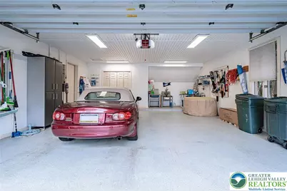 2475 Houghton Lean, Lower Macungie Township, PA 18062 - Photo 55