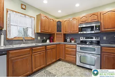 488 Sportsman Club Road, Plainfield Township, PA 18064 - Photo 15