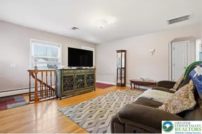 488 Sportsman Club Road, Plainfield Township, PA 18064 - Photo 5