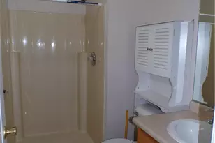 302 Windsor Pl, Macungie Boro, PA 18062 - Photo 11