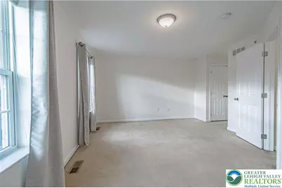 278 Milkweed Drive, Upper Macungie Township, PA 18104 - Photo 17