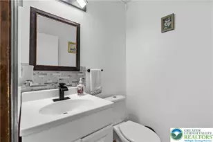 1804 Elmhurst Dr, Whitehall Township, PA 18052 - Photo 25
