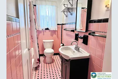 2329 S Law Street, Allentown City, PA 18103 - Photo 11