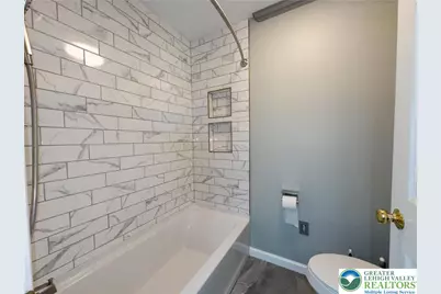 2100 Fox Hollow Lane, Upper Hanover Twp, PA 18041 - Photo 43