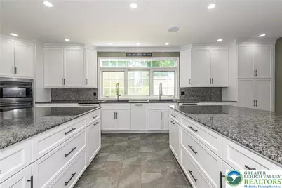 2100 Fox Hollow Lane, Upper Hanover Twp, PA 18041 - Photo 9