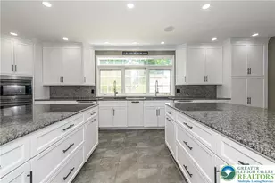 2100 Fox Hollow Ln, Upper Hanover Twp, PA 18041 - Photo 9