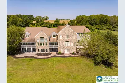 2100 Fox Hollow Lane, Upper Hanover Twp, PA 18041 - Photo 3