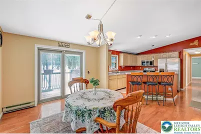 1241 Bear Drive, Bushkill, PA 18324 - Photo 19