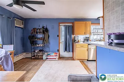 1303 State Street, Longswamp Twp, PA 19539 - Photo 9