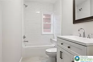 125 Elm Street E, Emmaus Boro, PA 18049 - Photo 17