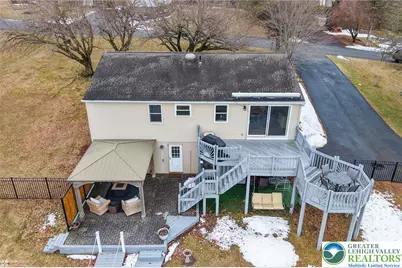 8427 Milky Way, Lower Milford Township, PA 18092 - Photo 3