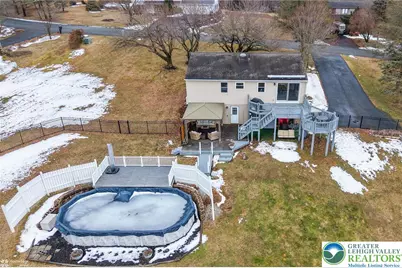 8427 Milky Way, Lower Milford Township, PA 18092 - Photo 5