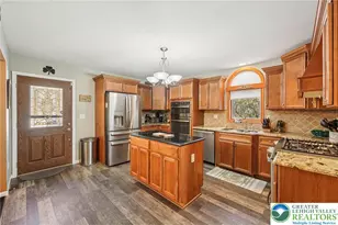 19 Farmer Ct, Penn Forrest, PA 18210 - Photo 5