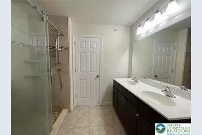 637 Mulberry Drive, Lower Nazareth Twp, PA 18064 - Photo 9