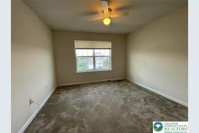 637 Mulberry Drive, Lower Nazareth Twp, PA 18064 - Photo 11