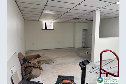 1125 S Cedar Crest Boulevard #108, Salisbury Township, PA 18103 - Photo 9