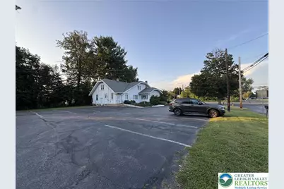 4025 W Hopewell Road, Upper Saucon Township, PA 18034 - Photo 3