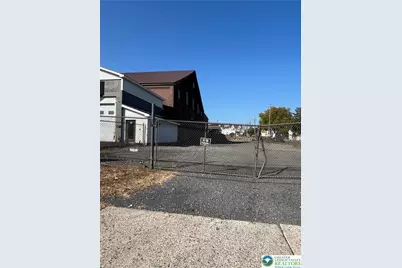 205 S 16th, Wilson, PA 18042 - Photo 9