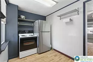 442 Franklin St, Alburtis Boro, PA 18011 - Photo 13