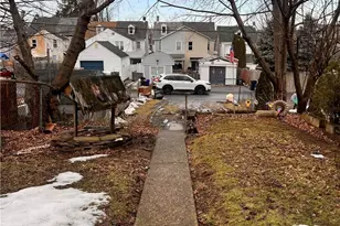 1033 W Berwick St, Easton, PA 18042 - Photo 5