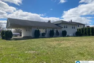 3137 Whitehall Ave, Bethlehem Township, PA 18020 - Photo 3