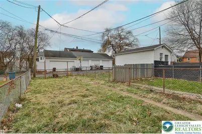 622 E Locust Street, Bethlehem City, PA 18018 - Photo 47