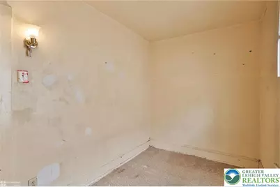 622 E Locust Street, Bethlehem City, PA 18018 - Photo 29