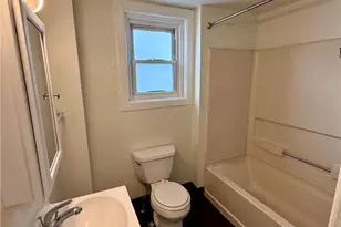 619 School St, Bethlehem City, PA 18018 - Photo 3