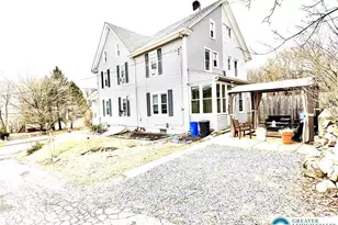 31 Lafayette Ave, Palmerton, PA 18071 - Photo 5