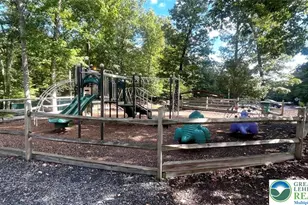 557 Lakeside Dr, Stroud Twp, PA 18301 - Photo 49