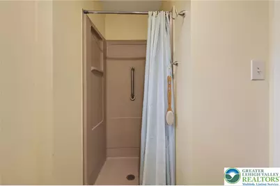 2202 W Tilghman Street, Allentown City, PA 18104 - Photo 77