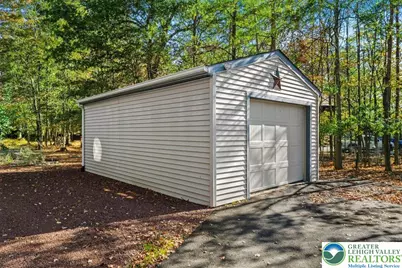 1637 Brushy Mountain Road, Middle Smithfield, PA 18302 - Photo 21