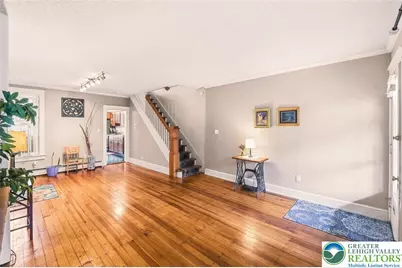 42 E Wall Street, Bethlehem City, PA 18018 - Photo 5